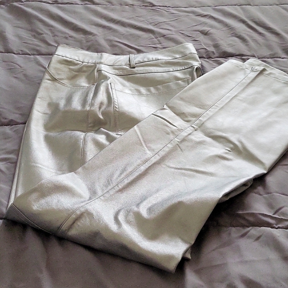 Platinum pants